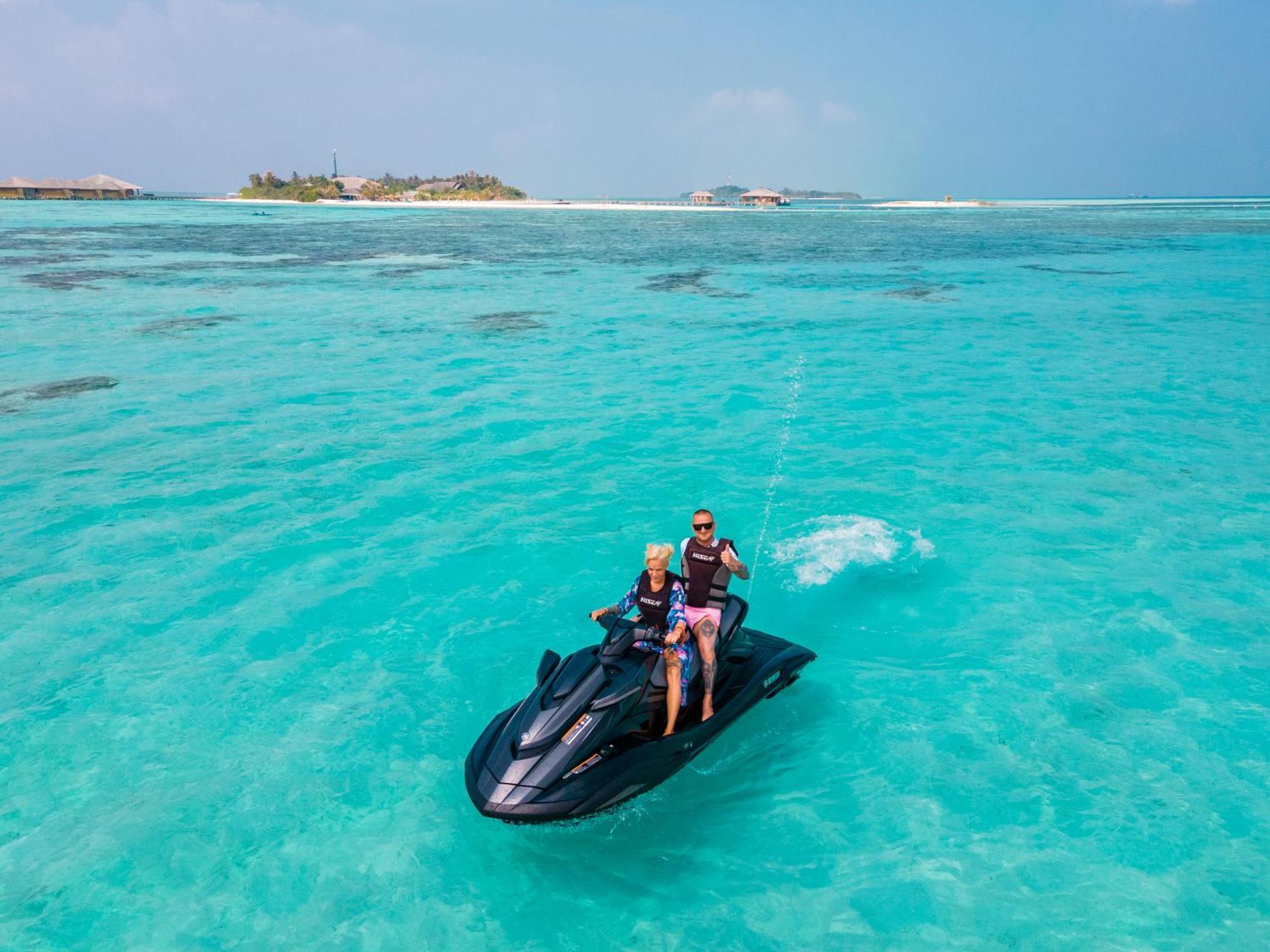 Cocoon Maldives Hotel Kurendhoo Kültér fotó